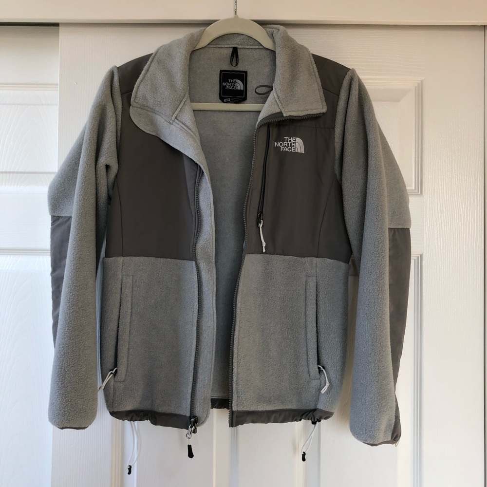 ⚫️ SALE • The North Face Fleece